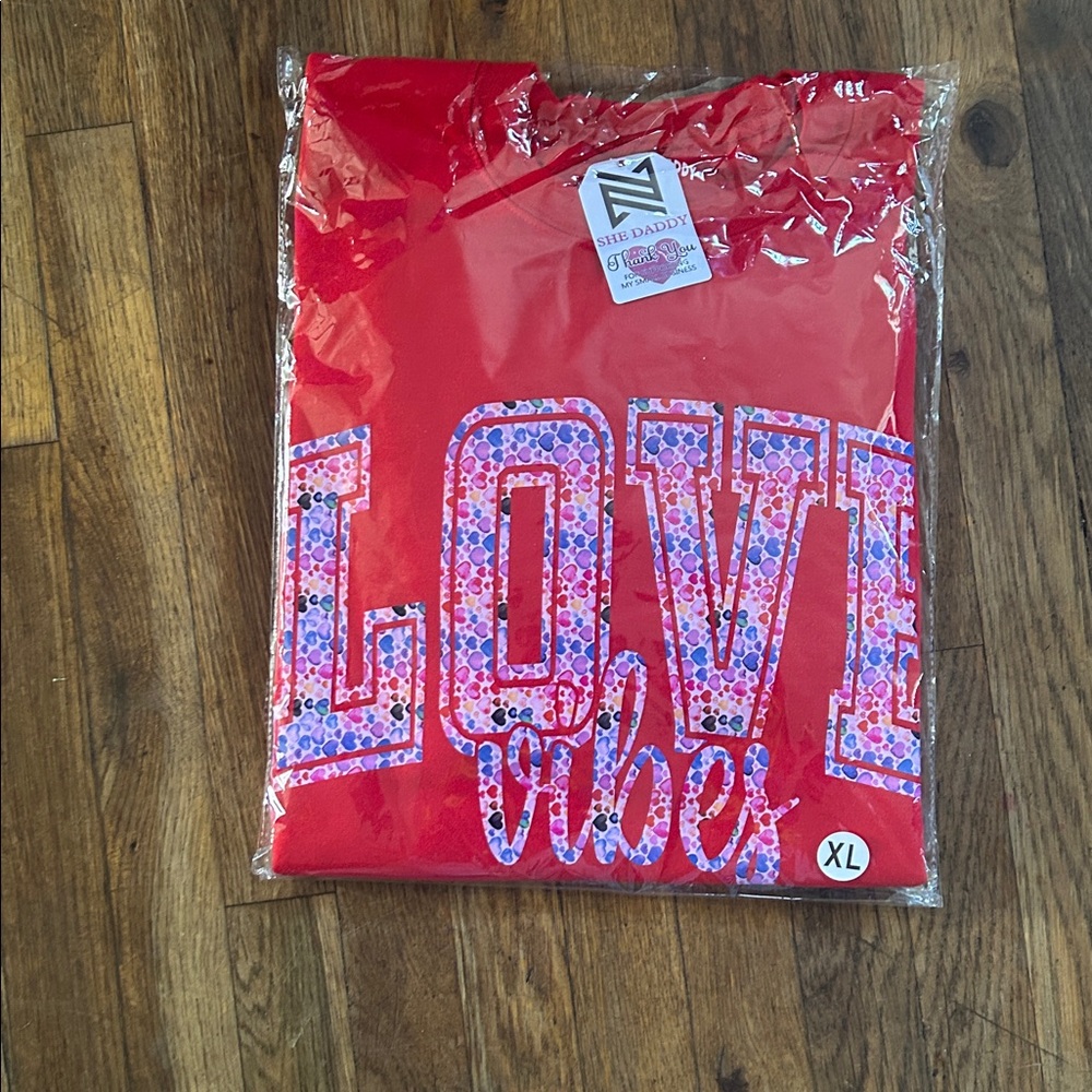 Red Love Vibes Graphic Crewneck